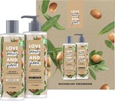 Love Beauty and Planet Shea Butter & Sandalwood - Showergel en Bodylotion - Geschenkset