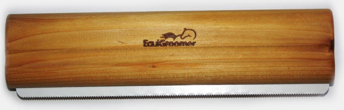Equigroomer Large Natural Cedar 8 inch