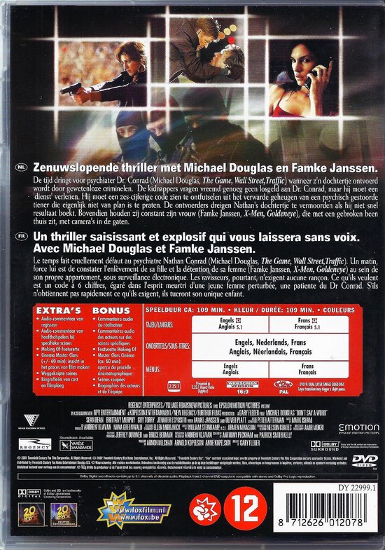 DVD cover van Don't Say a Word met Michael Douglas en Famke Janssen. Tekst: Don't Say a Word.
