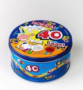 Verjaardag - Snoeptrommel - 40 jaar Man - Gevuld met snoepmix - In cadeauverpakking met gekleurd lint