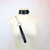 Mermaid Mysteries - BDSM Halsband & Metalen Ketting Riem - Verstelbare Faux Leather Collar & Leash -  Choker met Metalen O-Ring - Zwart