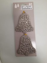 Kersthanger bel met zilveren kleur. 2 x 7 stuks