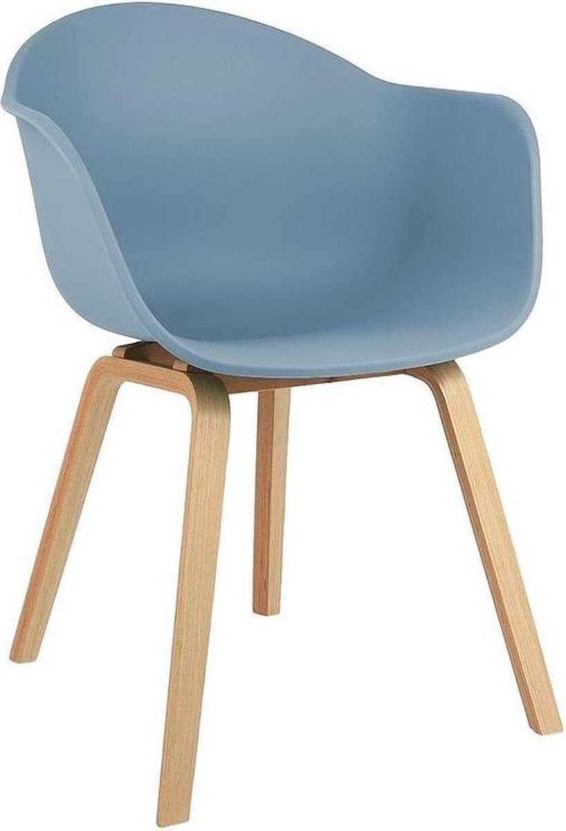 designerstoel Kunststoffen armstoel Claire met houten poten