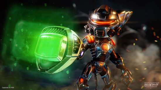 Een glimmende, futuristische robot met oranje gloeiende ogen en een groen energie-wapen.
