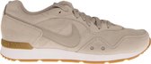 Nike Venture Runner Taupe Sneaker