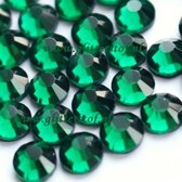 DMC Strass steentjes, Emerald Rhinestones Hotfix Steentjes Flatback SS10 2.80-2.90mm 1440st (10 Gross)| Strasstenen van Glas | Hotfix Glittersteentjes | Glitter steentjes voor turnpakje , Rit