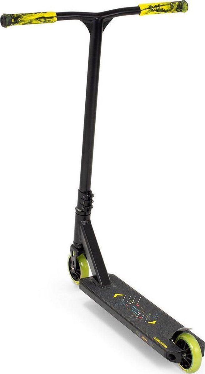 Bol.com Stuntstep Slamm Classic V9 - zwart / geel aanbieding