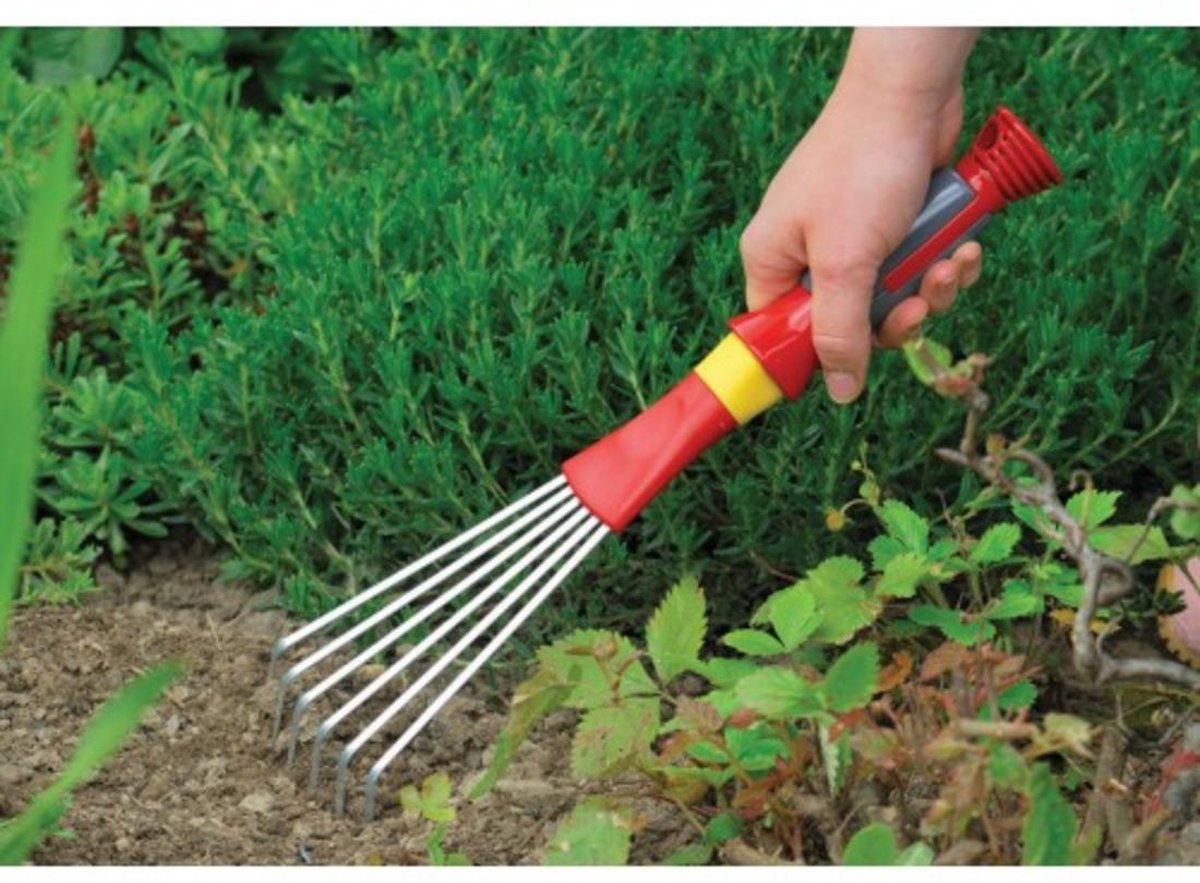 Wolf-Garten Leaf rake LD-2K - comfort zone on handle