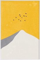 JUNIQE - Poster met kunststof lijst Mountain Peak -13x18 /Geel & Ivoor