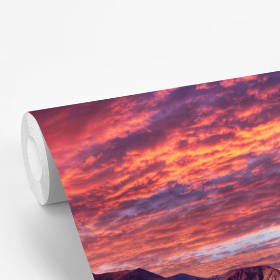 Papier peint photo vinyle - Le pont du Golden Gate avec un beau ciel violet largeur 385 cm x hauteur 240 cm - Tirage photo sur papier peint (disponible en 7 tailles)