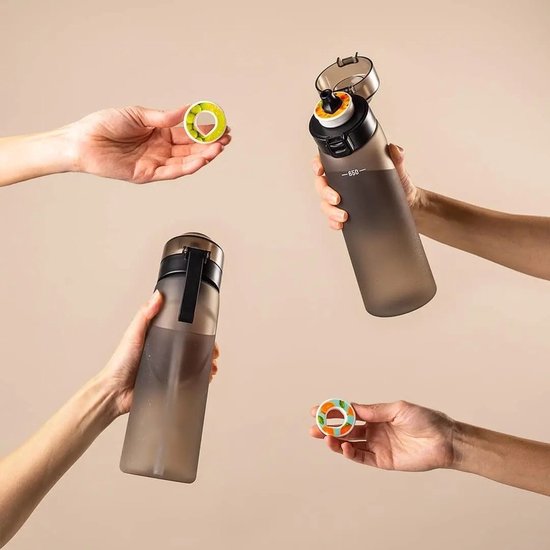 Scent Sation Geur Waterfles Air Starterskit - Dark Black - Inclusief 5 pods - Up drinkfles - Hydraterend - Geurwater - Vegan - BPA vrij