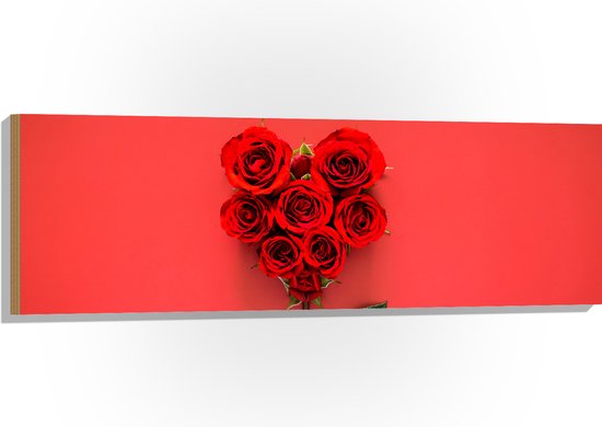 Hout - Rode Rozen in Hartvorm op Rode Achtergrond - 120x40 cm - 9 mm dik - Foto op Hout (Met Ophangsysteem)