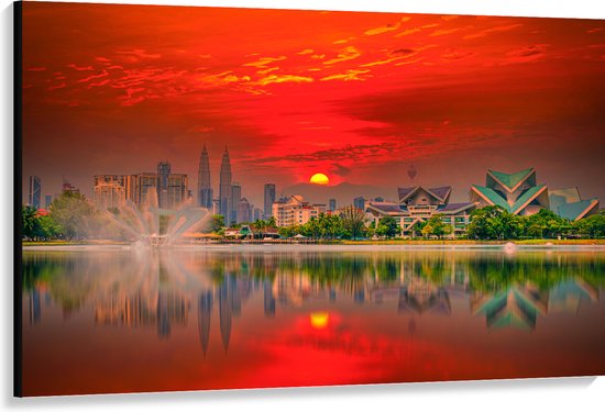 Canvas - Skyline van De Stad Kuala Lumpur in Indonesië tijdens Zonsondergang - 150x100 cm Foto op Canvas Schilderij (Wanddecoratie op Canvas)