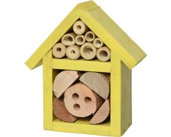 Klein geel vlinderhuis/bijenhuis/wespenhotel voor insecten 11 cm - Tuindecoratie - Diervriendelijk - Hotel/huisje voor insecten - Bijenhuis/vlinderhuis/lieveheersbeestjehuis