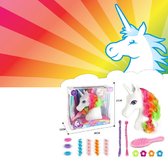 Decopatent® Speelgoed Unicorn Kaphoofd - Sminkpop voor Kinderen - Pop - Eenhoorn - Schminkpop voor Meisjes - Opmaakpop / Kapkop met haar accessoires