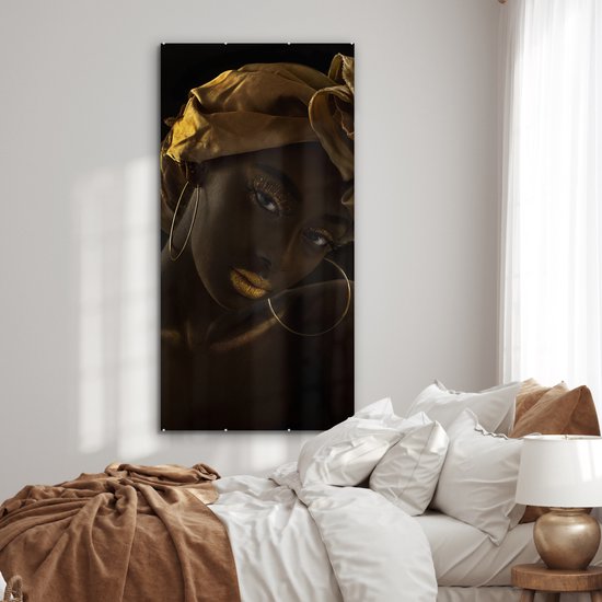 MuchoWow® Peinture sur Verre - Femmes - Foulard - Or - Luxe - 80x160 cm - Peintures sur Verre Acrylique - Photo sur Glas