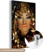 MuchoWow® Glasschilderij 40x60 cm - Schilderij acrylglas - Vrouw - Cleopatra - Goud - Sieraden - Make up - Luxe - Foto op glas - Schilderijen