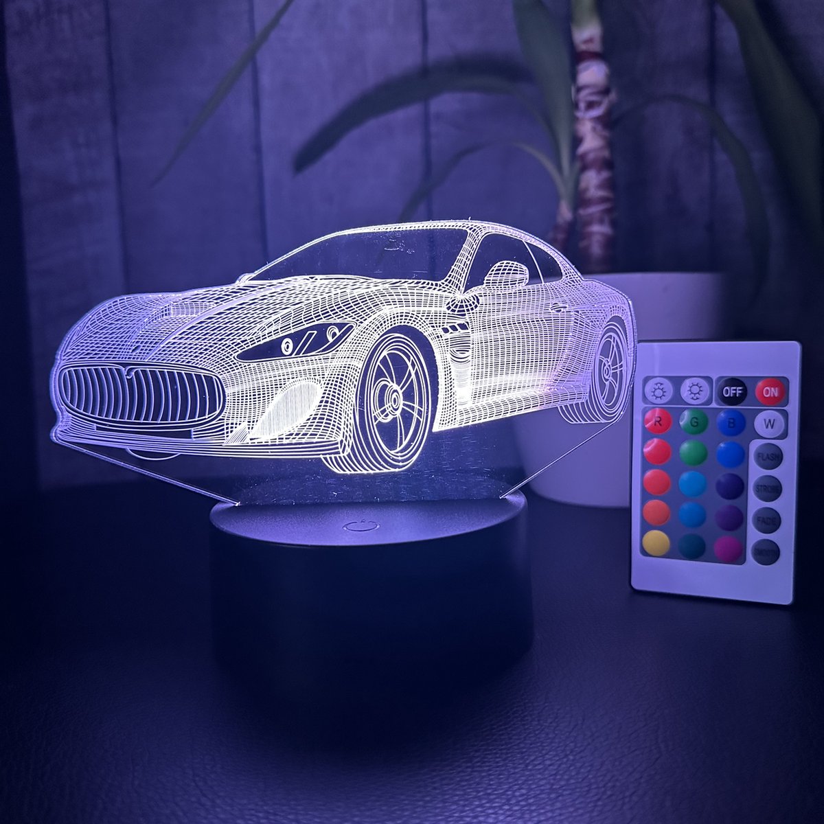 Klarigo® Veilleuse - Lampe LED 3D Illusion - 16 Couleurs - Lampe de Bureau  - BMW M4 