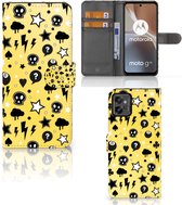 Wallet Book Case met Pasjeshouder Motorola Moto G32 Hoesje Punk Yellow
