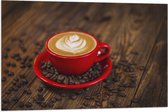 Vlag - Rood Kopje met Koffie Omringd door Koffiebonen - 90x60 cm Foto op Polyester Vlag