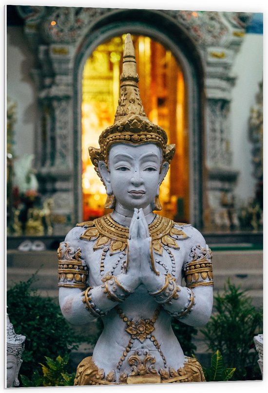 PVC Schuimplaat- Grijze Boeddha voor Tempel met Gouden Details - 60x90 cm Foto op PVC Schuimplaat