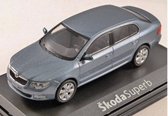 Skoda Superb - 1:43 - Abrex