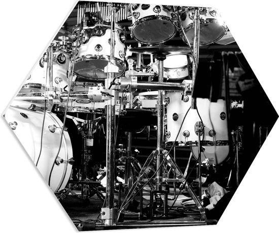 PVC Schuimplaat Hexagon - Lichtgekleurd Drumstel (Zwart- wit) - 80x69.6 cm Foto op Hexagon (Met Ophangsysteem)