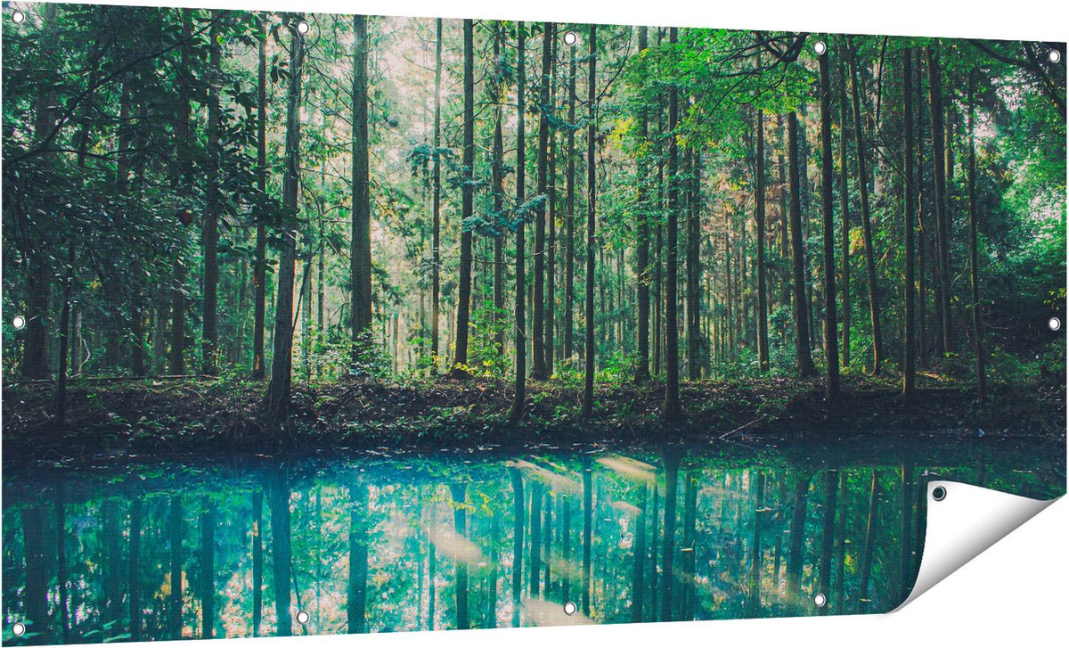 Gards Tuinposter Bos bij een Groen Meer - 160x80 cm - Tuindoek - Tuindecoratie - Wanddecoratie buiten - Tuinschilderij Multikleur