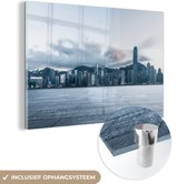 MuchoWow® Glasschilderij 180x120 cm - Schilderij acrylglas - Stad - Hong - Kong - Architectuur - Foto op glas - Schilderijen