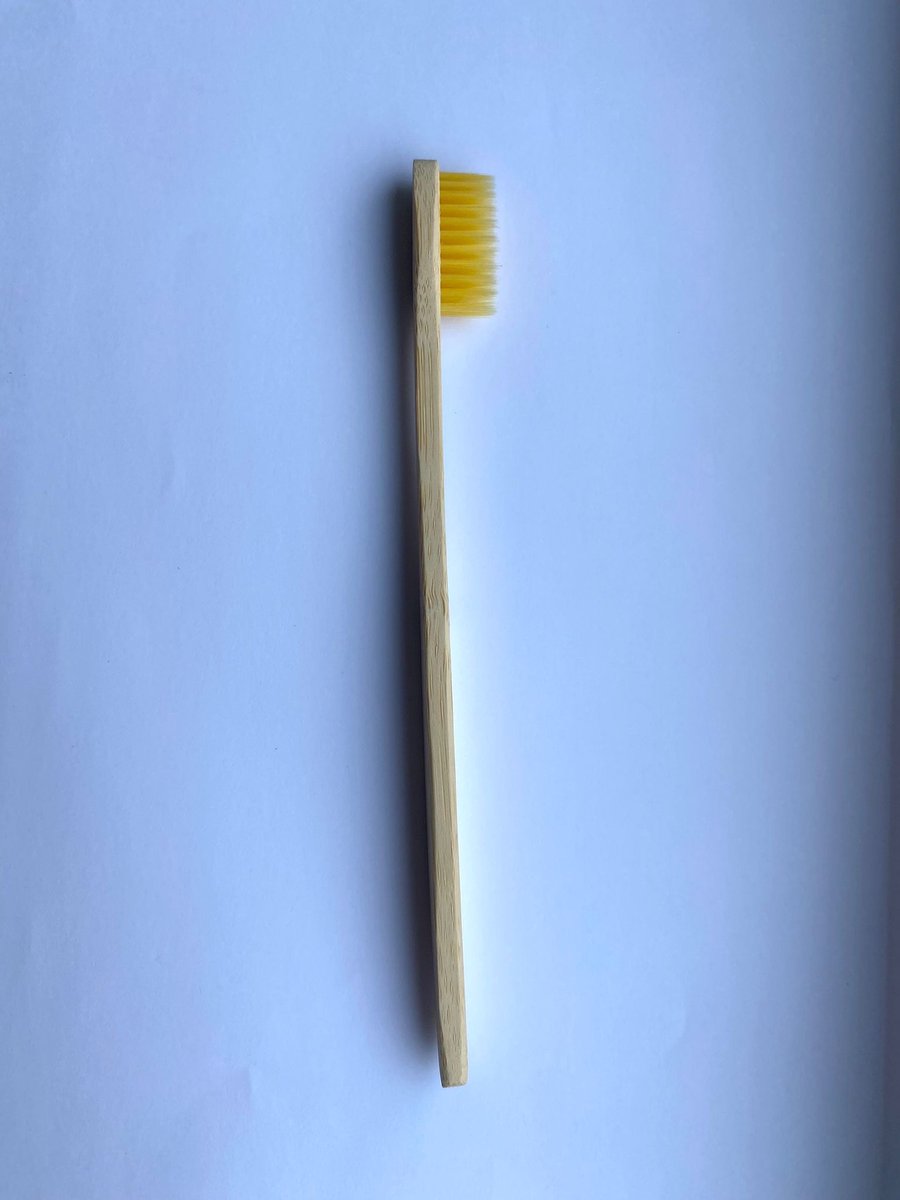 Bamboe tandenborstel Geel - Gratis verzending - Tandenborstels - Bamboo - Duurzaam en milieuvriendelijk - Perfect voor dagelijks gebruik