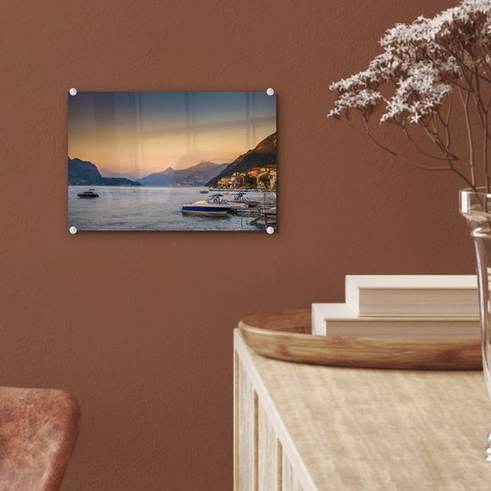 Le soleil se couche sur les montagnes du lac de Côme plexiglas 30x20 cm - Tirage photo sur Glas (Décoration murale en plexiglas)