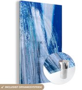 MuchoWow® Glasschilderij 20x30 cm - Schilderij acrylglas - Een schilderij van een blauwe uitbarsting - Foto op glas - Schilderijen