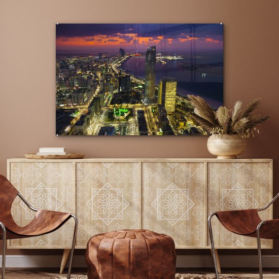 ® Glasschilderij 90x60 cm - Schilderij acrylglas - De skyline van Abu Dhabi in de Verenigde Arabische Emiraten met hemel - Foto op glas - Muurdecoratie woonkamer - Wanddecoratie slaapkamer - Schilderijen