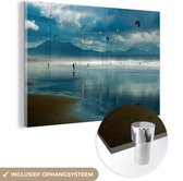 MuchoWow® Glasschilderij 30x20 cm - Schilderij acrylglas - Kite Surf meer - Foto op glas - Schilderijen