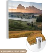 MuchoWow® Glasschilderij 90x90 cm - Schilderij acrylglas - Berg - Mist - Landschap - Foto op glas - Schilderijen