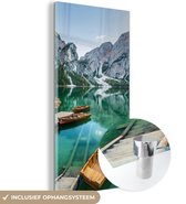 MuchoWow® Glasschilderij 60x120 cm - Schilderij acrylglas - Alpen - Meer - Boot - Foto op glas - Schilderijen