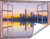 Gards Tuinposter Doorkijk New York Skyline bij Zonsopgang - 60x40 cm - Tuindoek - Tuindecoratie - Wanddecoratie buiten - Tuinschilderij