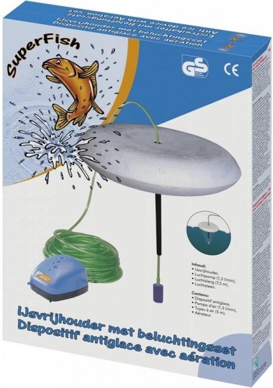 De verpakking toont een ijsvrijhouder met beluchtingsset. Blauwe luchtpomp, groene slang, zilveren schijf, oranje vislogo.