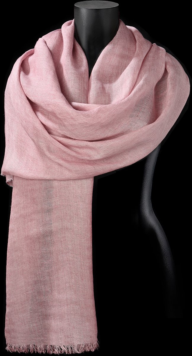 Ultra zachte linnen sjaal met korte franjes in een natuurlijke roze kleur