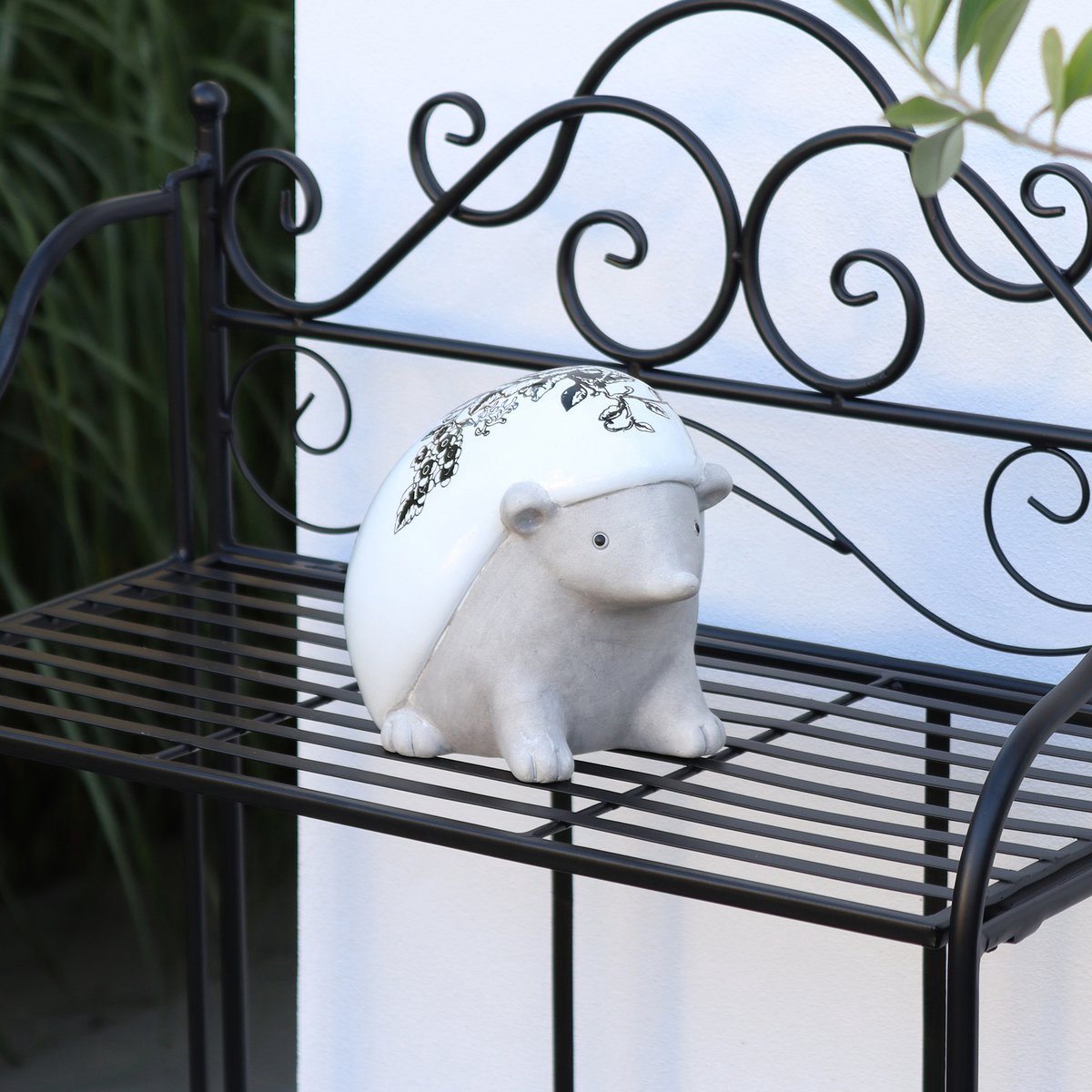 Keramische Egel Met Decoratie - 16 x 12,5 x 13,5 cm - zwart/wit