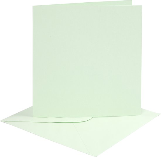 Cartes et enveloppes. vert clair. carte de taille 15,2x15,2 cm. taille de l' enveloppe