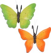 Tuindecoratie bloempothanger vlinder - set 2x - groen/oranje - kunststeen - 13 x 10 cm