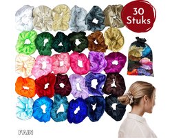 Fain Scrunchies Mega Pack Velvet – 30 Stuks – Incl. Opbergzakje – Haarspeldjes Meisjes – Haarelastiekjes – Haardonut – Kinderen - Haarelastiekjes zonder metaal – Haarwokkel – Scrunchie houder - Zwart – Beige - Haarelastiekjes Dames