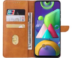 Geschikt voor Samsung Galaxy M21 Telefoonhoesje Kunstleer met Magnetisch lipje en Pasjeshouder Book Case met Klepje - Bruin - Smartphonica geschikt voor Samsung Galaxy M21