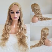 Braziliaanse Remy haren pruik 28 inch (70,6 cm) - real human hair - blonde golf haren - Braziliaanse pruik - echt menselijke haren - 4x4 lace closure pruik