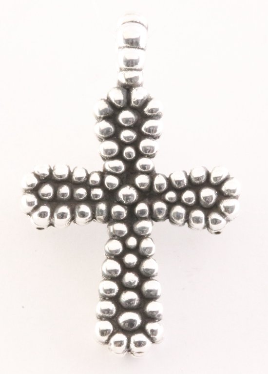 Grand pendentif croix en argent décoré