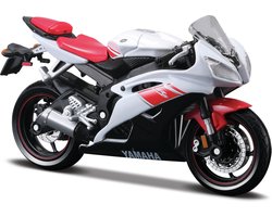 Kawasaki KLR650 scale 1:18 (red)