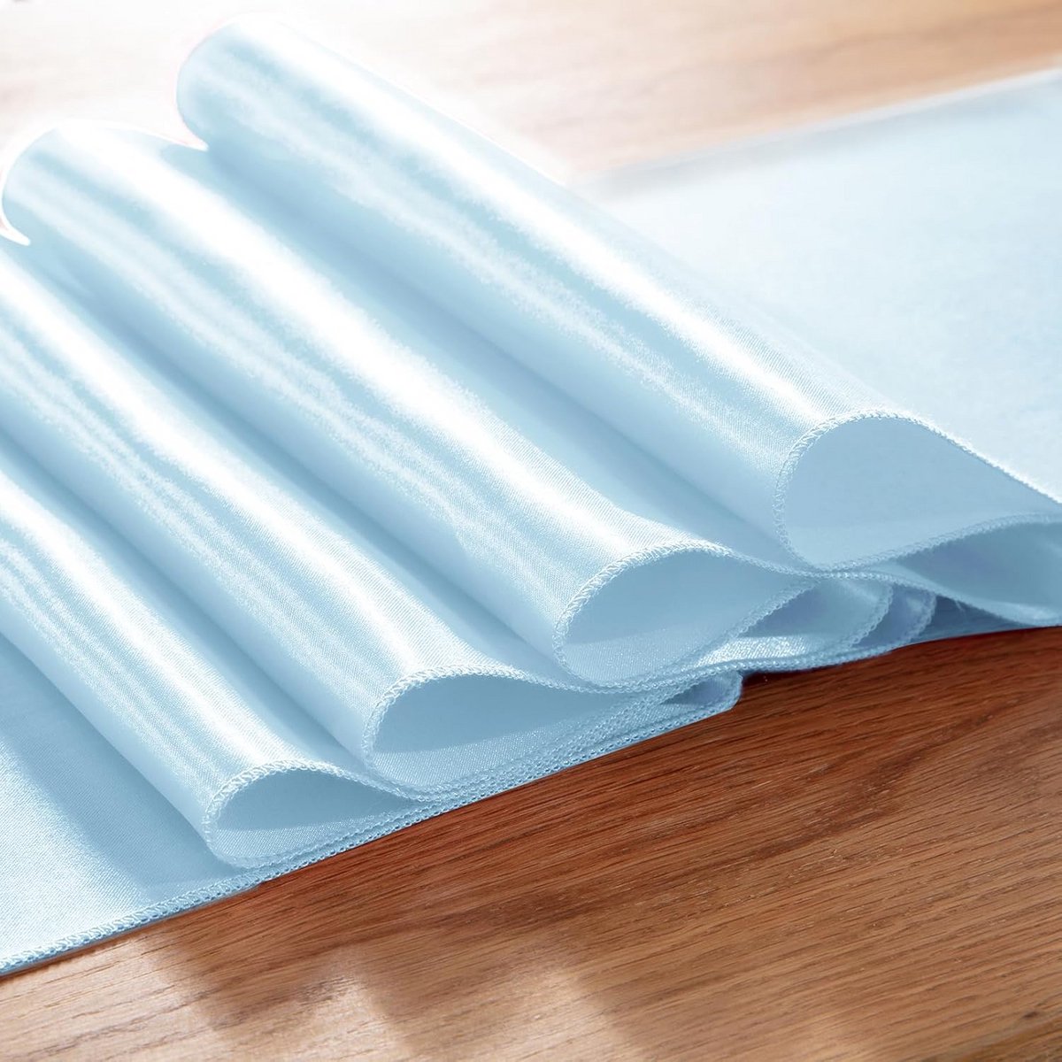 Set van 5 Lichtblauwe Satijnen Tafellopers voor Feest en Bruiloft - 30x274 cm