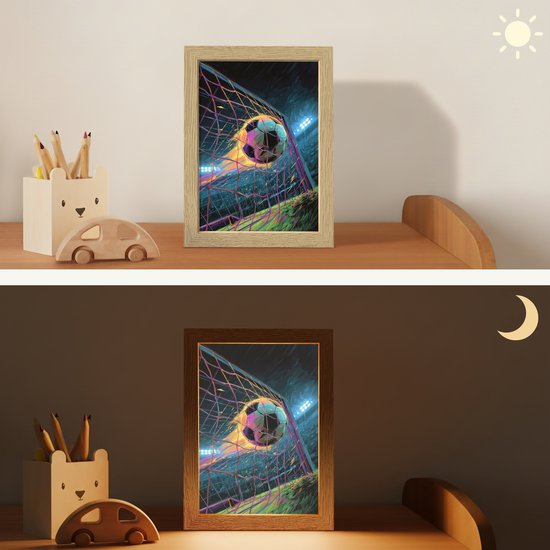Nachtlampje 15x20 cm - Kinder lampje - Goal - Voetbal - Vuur - Stadion - Tafellamp kinderkamer - Slaapkamer lamp - Bedlamp kinderen - Kinderlampje stopcontact - Wandlamp babykamer - Nachtlampjes van OnlyWow — afbeelding 4