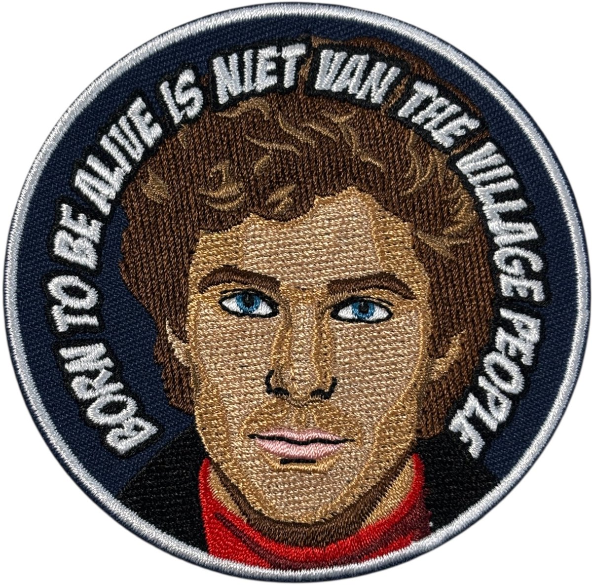 Embleem 'Born to be Alive is niet van the Village People' - carnaval - 8cm doorsnee
